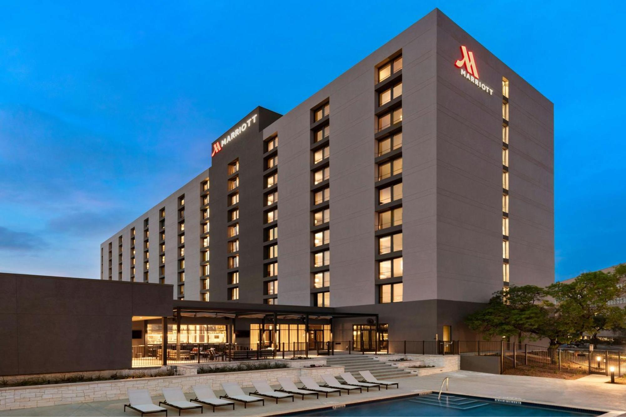 Marriott San Antonio Airport 호텔 외부 사진