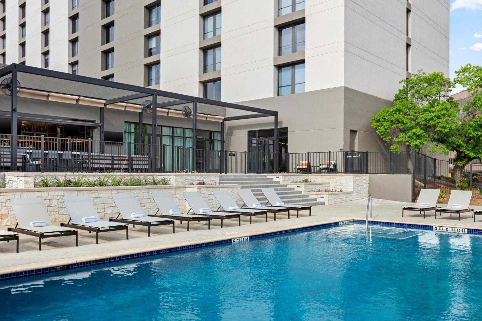 Marriott San Antonio Airport 호텔 외부 사진